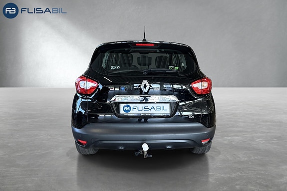 Renault Captur 6 of 30