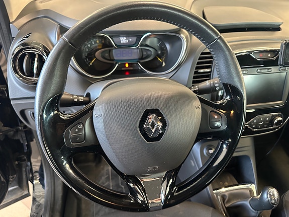 Renault Captur 16 of 30