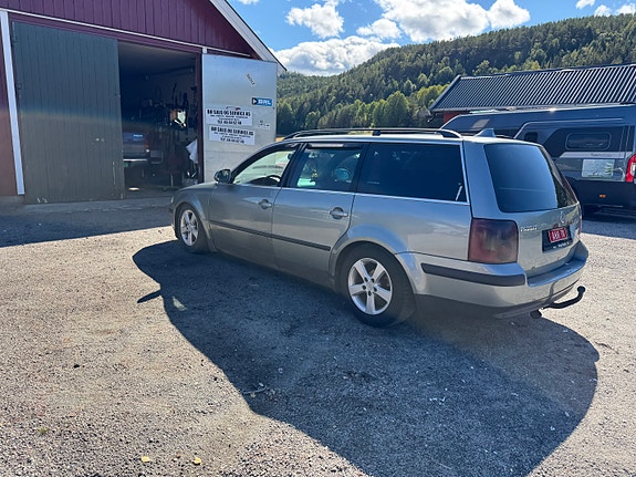 Volkswagen Passat 7 of 8