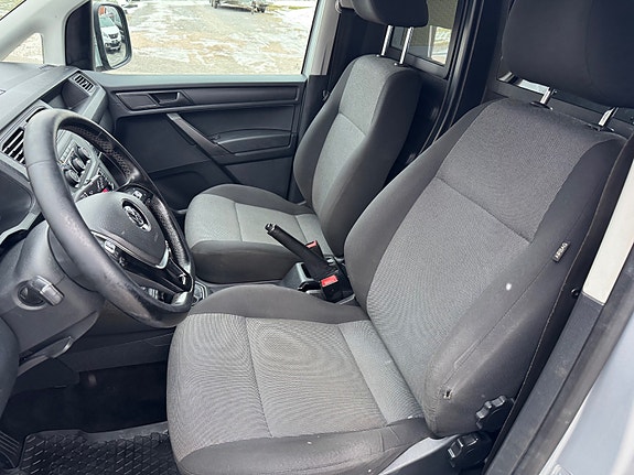 Volkswagen Caddy 10 of 18