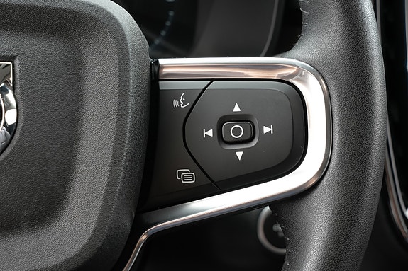 Volvo XC40 20 of 30
