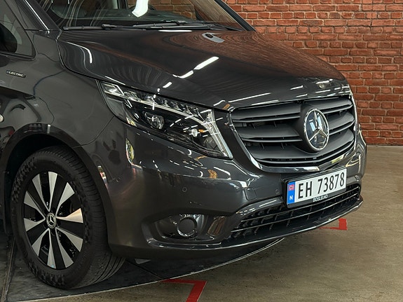 Mercedes-Benz eVito Tourer 2 of 30