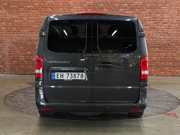 Mercedes-Benz eVito Tourer 8 of 30