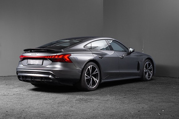 Audi e-tron GT 5 of 30