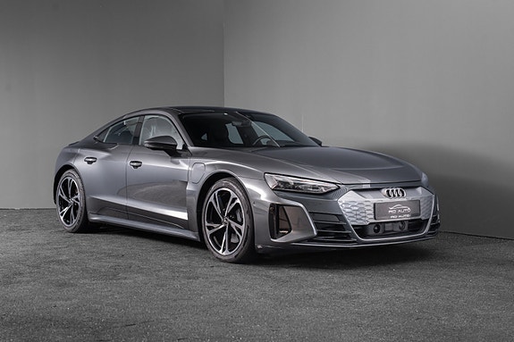 Audi e-tron GT 8 of 30