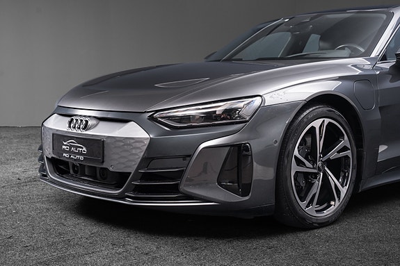 Audi e-tron GT 3 of 30