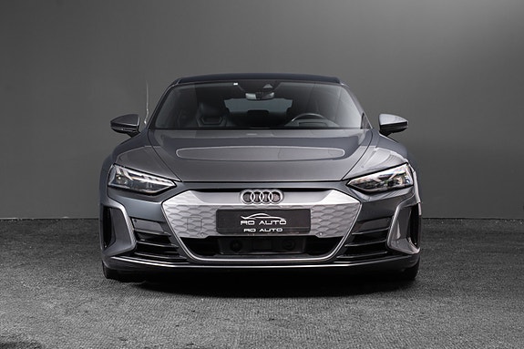 Audi e-tron GT 4 of 30