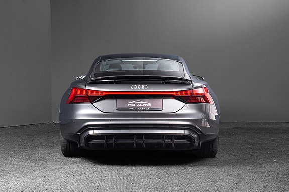 Audi e-tron GT 7 of 30