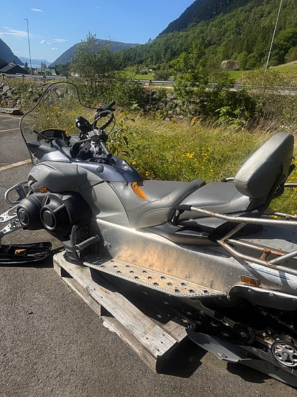 Yamaha Venture Multi Purpose 2 of 4