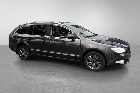 Skoda Superb 10 of 30