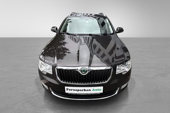 Skoda Superb 27 of 30