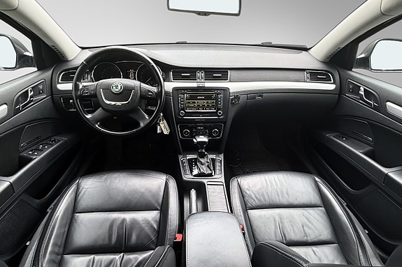 Skoda Superb 30 of 30
