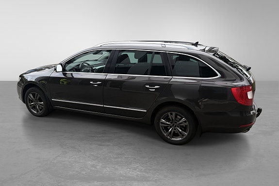 Skoda Superb 21 of 30