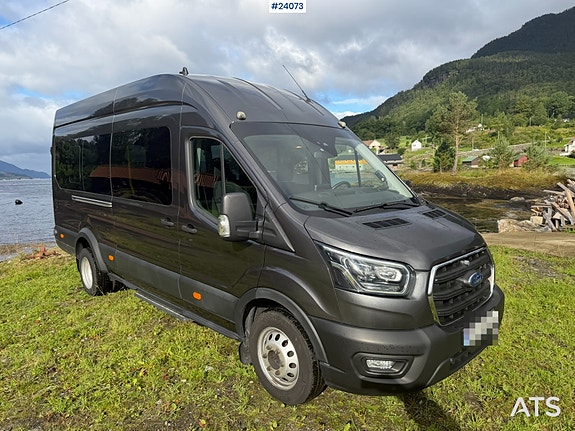Ford transit minibuss m/ sitteplasser til 16+1 og liten km-stand 5 of 30