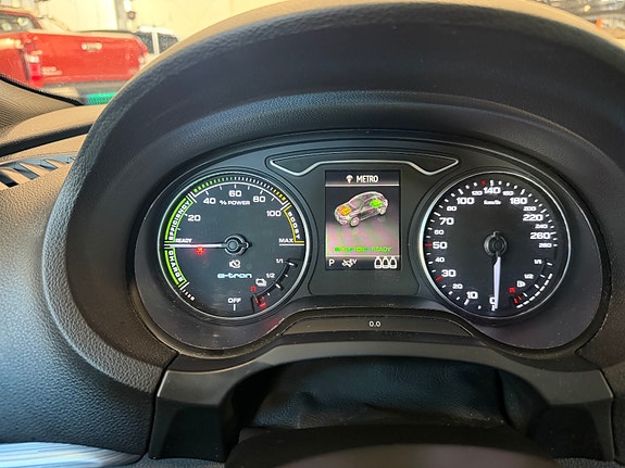 Audi A3 10 of 16