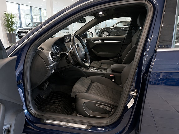 Audi A3 5 of 16