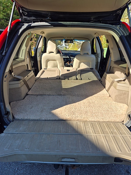 Volvo XC90 9 of 25