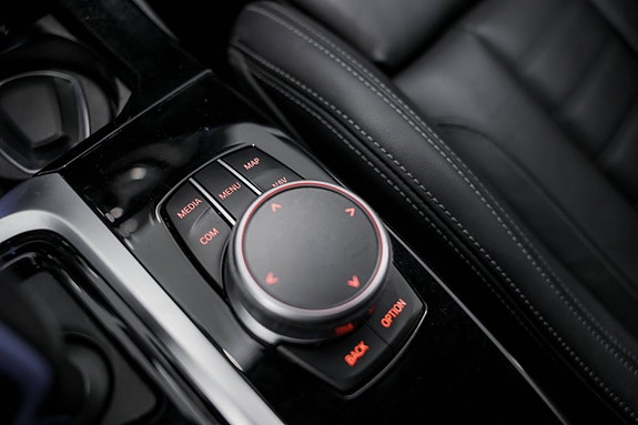 BMW iX3 28 of 30