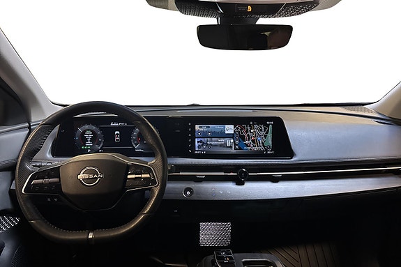 Nissan Ariya 6 of 25