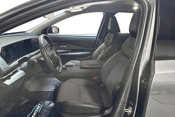 Nissan Ariya 8 of 25