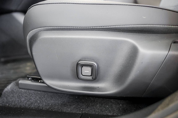 Volvo EX30 12 of 30
