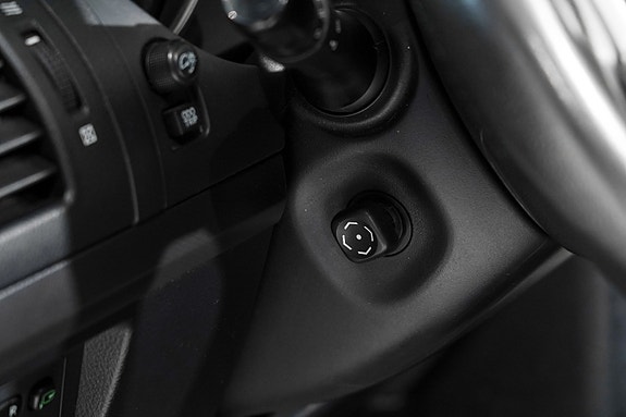 Toyota Land Cruiser 24 of 30
