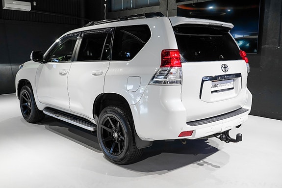 Toyota Land Cruiser 6 of 30