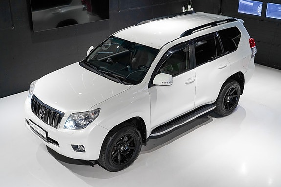 Toyota Land Cruiser 15 of 30