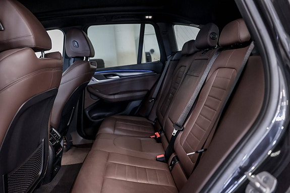 BMW iX3 30 of 30