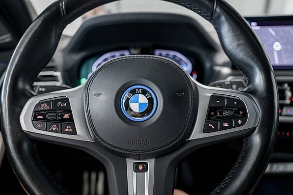 BMW iX3 24 of 30