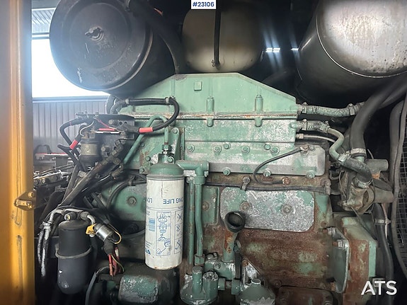 Volvo L90C hjullaster m/ umontert overhalt girkasse, kjettinger og steinskuffe 9 of 23