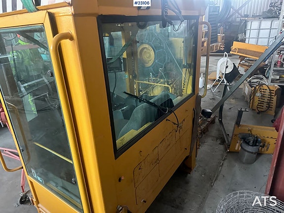 Volvo L90C hjullaster m/ umontert overhalt girkasse, kjettinger og steinskuffe 22 of 23