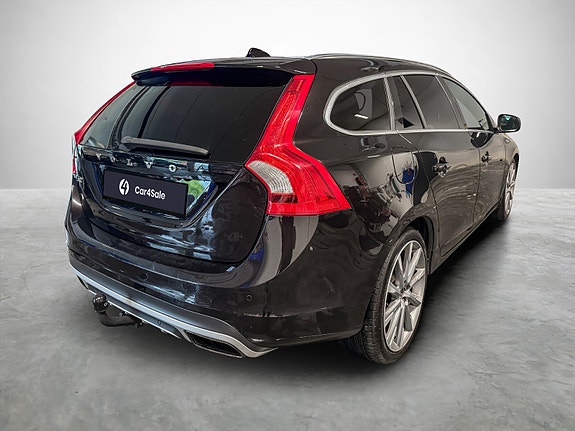 Volvo V60 5 of 27