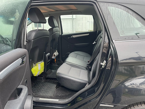 Mercedes-Benz B180 d 11 of 18
