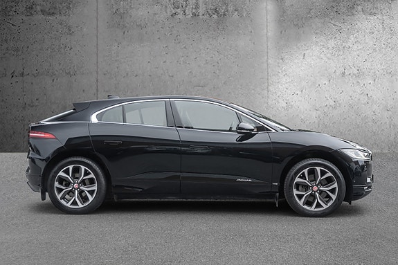 Jaguar I-PACE 6 of 30