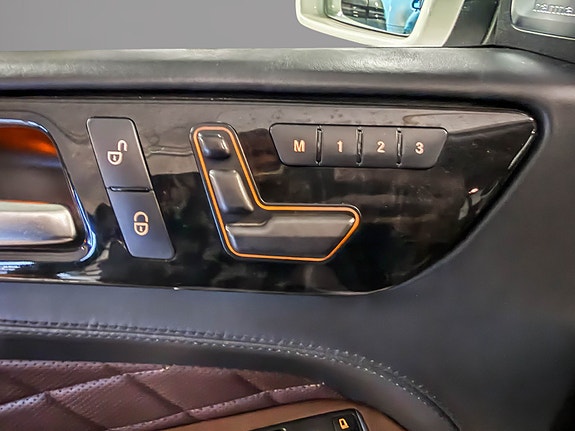 Mercedes-Benz ML350 10 of 30