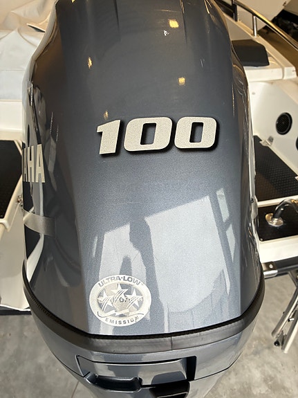 Yamarin 57 BR Cross med F100 Yamaha 12 of 13