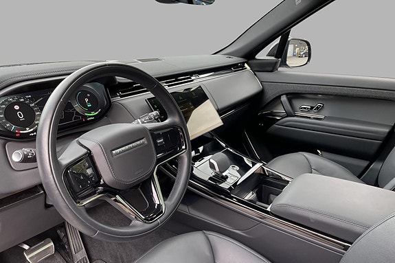 Land Rover Range Rover Sport 5 of 15
