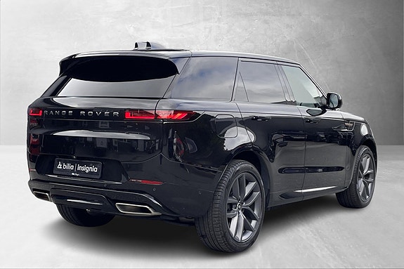 Land Rover Range Rover Sport 4 of 15