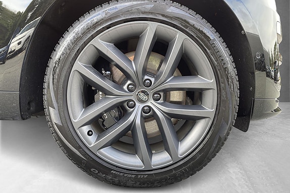 Land Rover Range Rover Sport 15 of 15