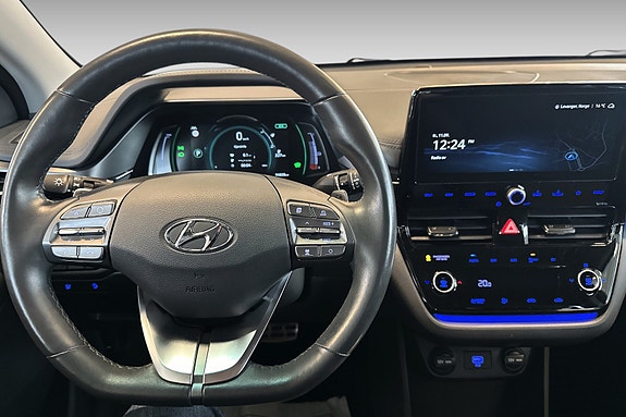 Hyundai IONIQ 12 of 22