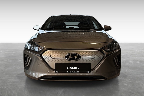 Hyundai IONIQ 8 of 22