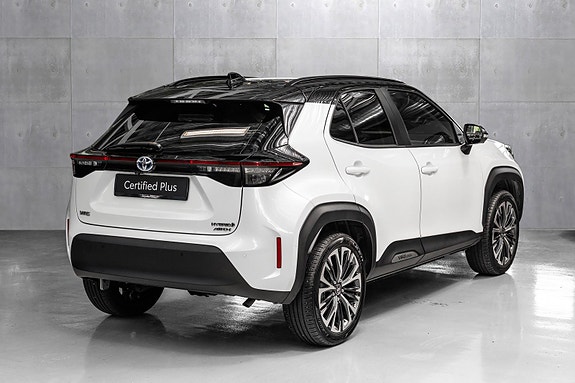 Toyota Yaris Cross 4 of 23