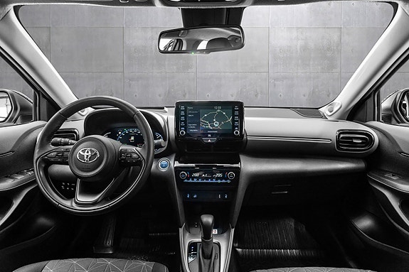 Toyota Yaris Cross 10 of 23