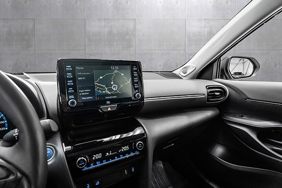 Toyota Yaris Cross 16 of 23