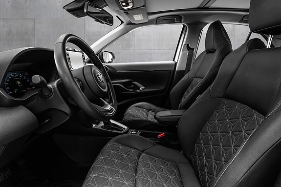 Toyota Yaris Cross 7 of 23