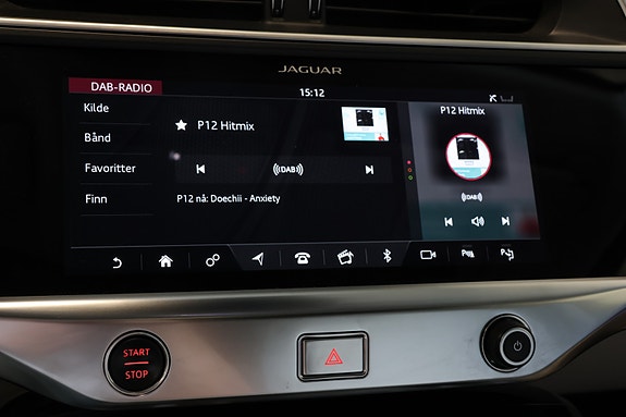 Jaguar I-PACE 26 of 30
