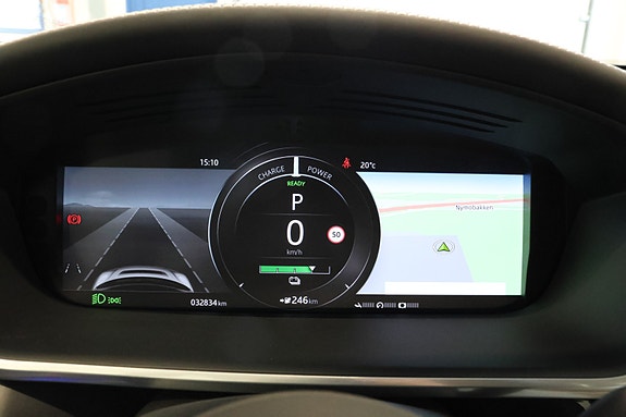 Jaguar I-PACE 21 of 30