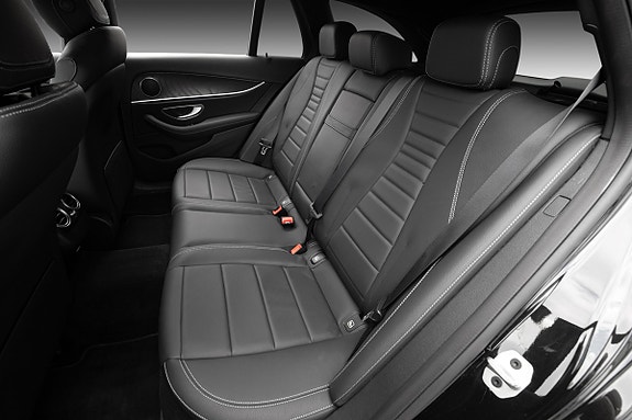 Mercedes-Benz E220 d 21 of 23