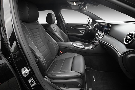 Mercedes-Benz E220 d 23 of 23